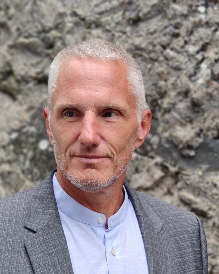 Mag. Stefan Scheurer, psychotherapist and coach